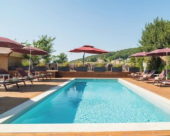 Hotel Les Deux Chevres Gevrey-Chambertin - Gevrey-Chambertin - Zwembad