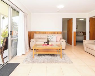 Daydreamer Apartments - Norfolk Island - Living room