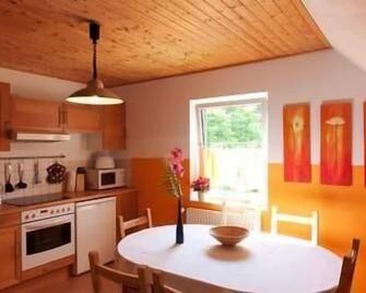 Holiday apartment Wiek for 1 - 4 persons with 1 bedroom - Holiday apartment - Wiek - Essbereich