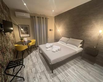 Kalasó Design Guest House - Rome Airport - Fiumicino