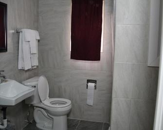 โรงแรมเพลเซนท์ ฮิลล์ - มิดเดิลทาวน์