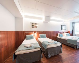 Forenom Aparthotel Helsinki Kamppi - Helsinki - Bedroom