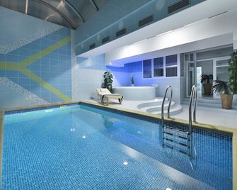 Hotel Podhrad - Hluboká nad Vltavou - Bazén