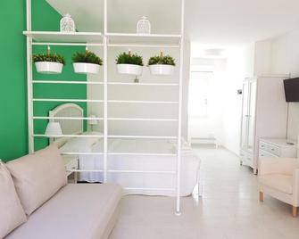 Isola Charm B&B - A Historic Villa near Punta Del Pero Beach - Plemmirio
