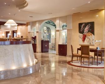 Pullman Madrid Airport & Feria - Madrid - Lobby