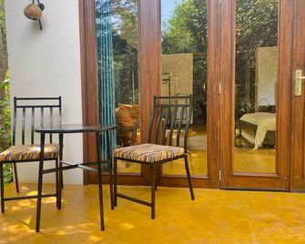 Moonbow lodge - Mto wa Mbu - Patio