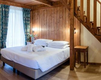 Chalet Du Lys Hotel & Spa - Champoluc - Camera da letto