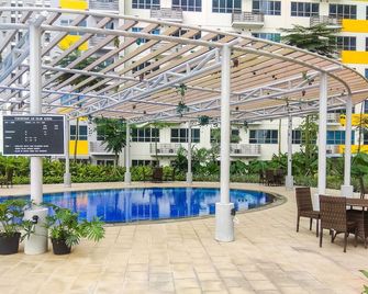 New Furnished @ 2br Springlake Apartment - Bekasi - Pool