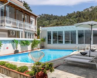 Philoxenia Inn - Thasos - Pool