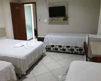 Hotel Milla - Teixeira de Freitas - Habitación