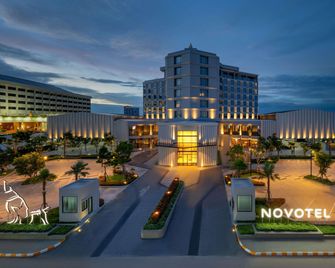 Novotel Rayong Star Convention Centre - Rayong - Bina