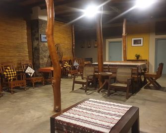 Jungle House - Udawalawa - Restaurant