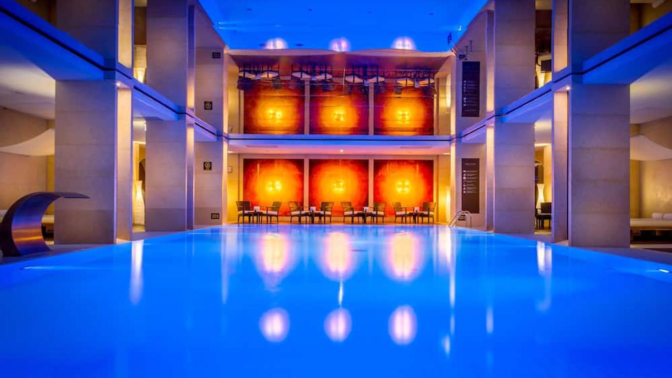 Sofitel Warsaw Victoria