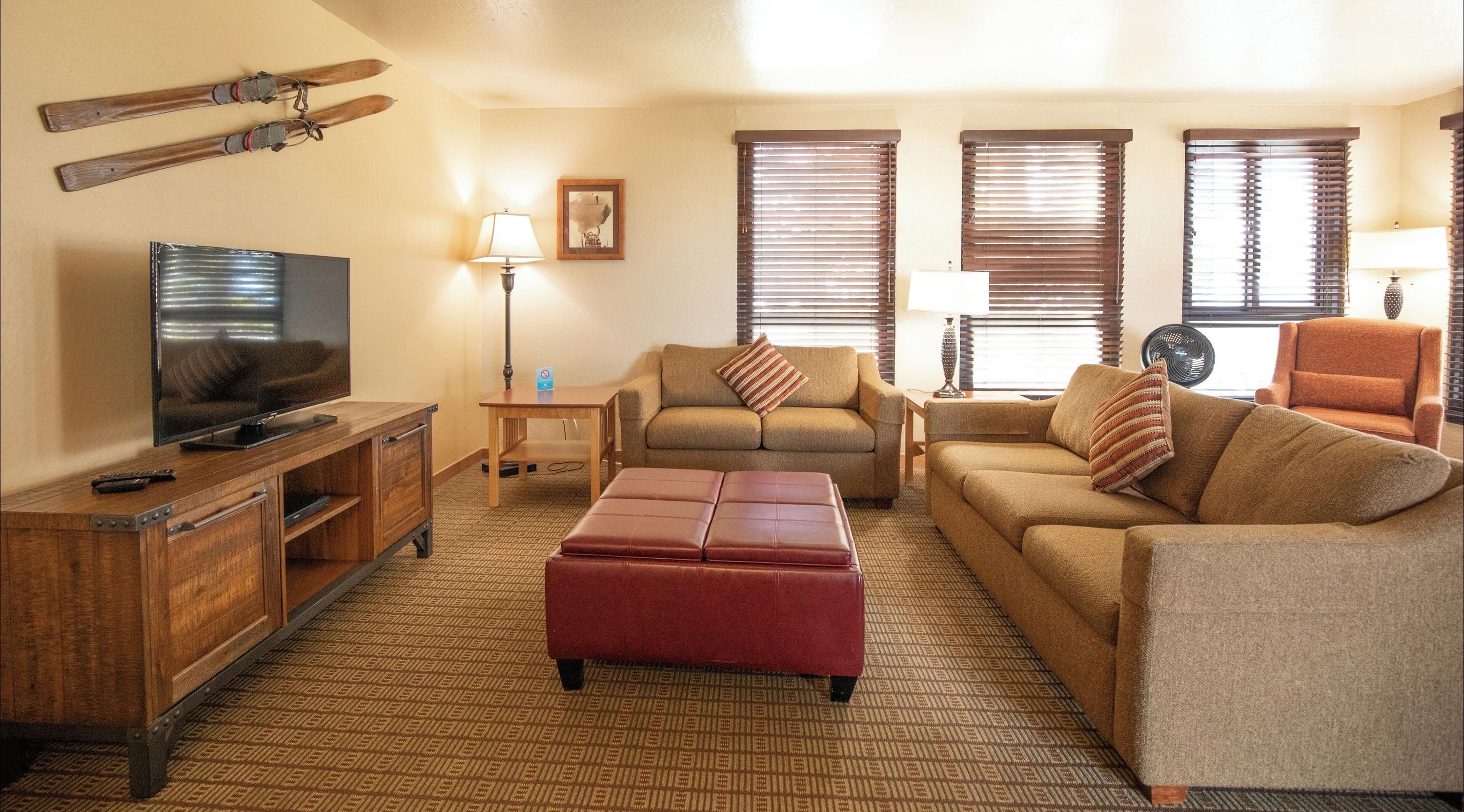 Kingsbury of Tahoe - Stateline - Salon