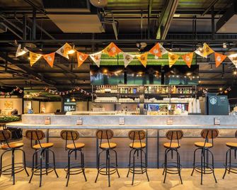 Taoyuan Yuehua Hotel & Golf Club - Taoyuan City - Bar