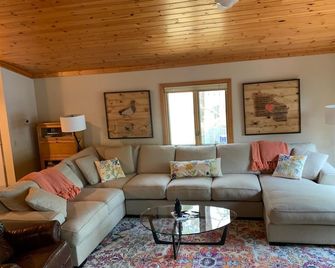 Lake life is Calling - Osceola - Sala de estar