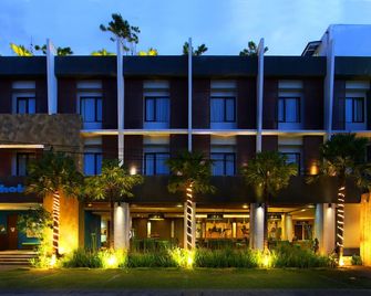 Praja Hotel - Denpasar - Edificio
