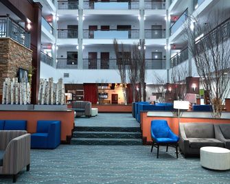 Holiday Inn & Suites Stockbridge/Atlanta I-75 By IHG - Stockbridge - Lobby