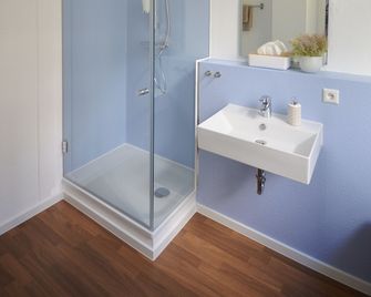 Reverey - Hannover - Baño