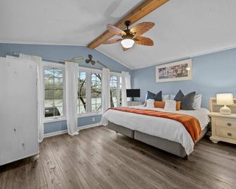 Blue Heron Bungalow at Lake Tillery - Albemarle - Slaapkamer