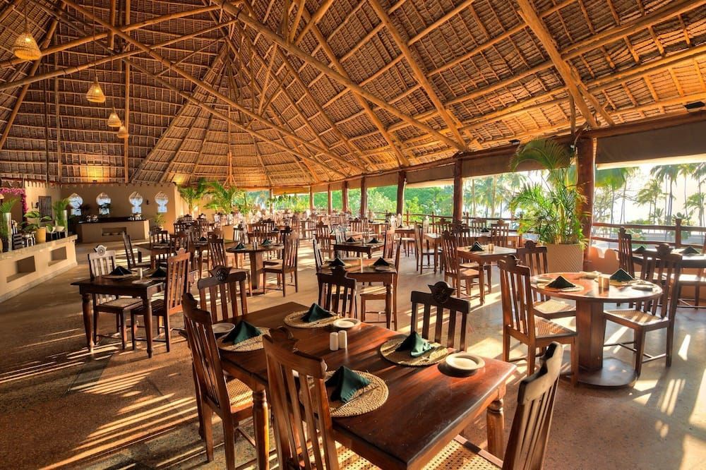 Diamonds Mapenzi Beach