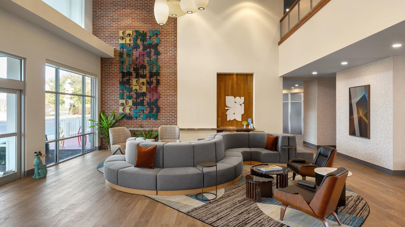 Hotel Indigo Columbus Architectural Center By IHG