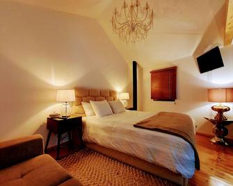 Casa dos Jasmins by Lisbon Village Apartments - Teixoso - Bedroom