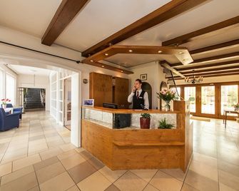 Signature Hotel Drei Kronen - Elmshorn - Lobby