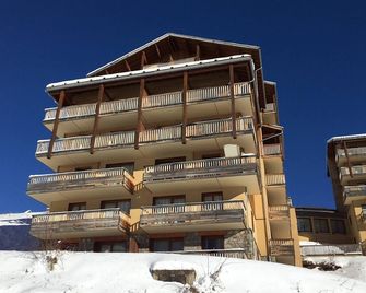 2 Pieces Pour 4 Pers, Proche Pistes, Wifi, Parking, Piscine, Orcieres Merlette - Fr-1-636-184 - Orcières - Edificio