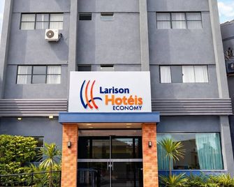 Ameris Larison Economy - Porto Velho - Edificio
