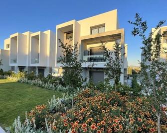 Modern amenities and comfort in Sithonia - Nikiti - Gebouw