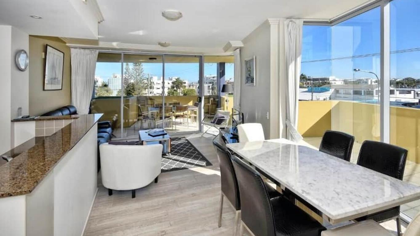 بوميسيستون بلو