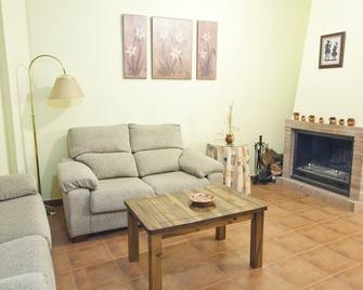 Casas Ruales Montemayor 1 - Casas de Lázaro - Salon