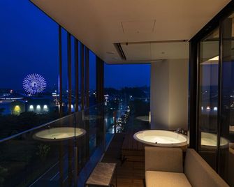 Garden Terrace Fukuoka - 福岡 - 陽台