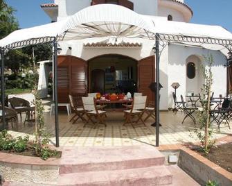 B&B Terrazza sul Plemmirio - סירקוזה - פטיו