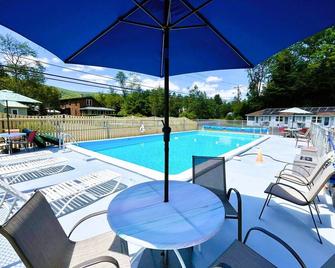 Mt Liberty Cabins and Motel - Lincoln - Πισίνα