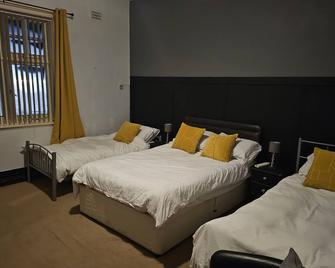 The Railway Hotel - Nantwich