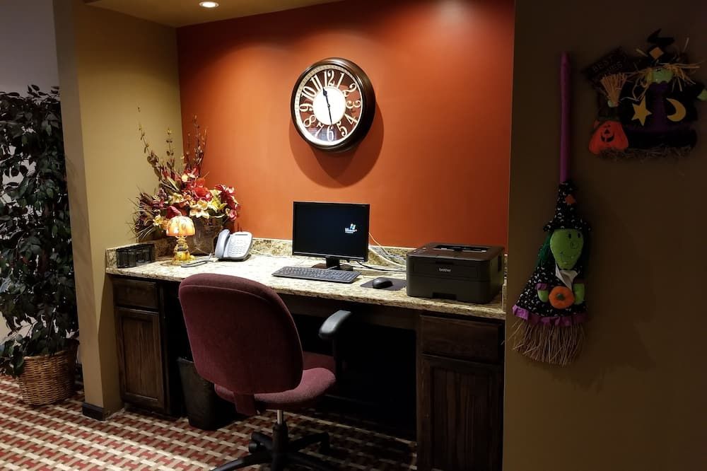 Inn at Mountainview - Greensburg - Business center