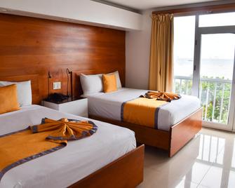 فندق نابوليتانو - سانتو دومينغو - غرفة نوم