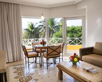 Las Americas Casa de Playa - Cartagena - Living room