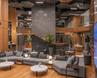 The Norm Collection Door'a Bodrum - גומושלוק - טרקלין