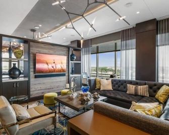 Trendy Neighbourhood | Bethesda MD | Near Nih & Metro By Gls - Bethesda - Lounge