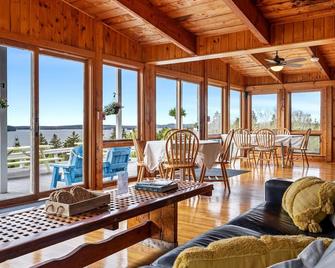 Bluff House Inn - Gouldsboro - Sala de estar
