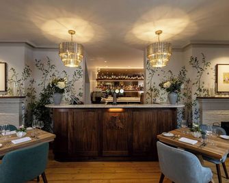 The Blue Pigeons Hotel And Restaurant - Sandwich - Ресторан