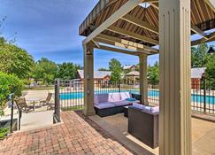 Oxford Condo about 1 Mi to Ole Miss and The Grove! - Oxford - Pool