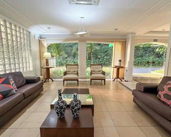 Hotel Nacional Inn Guarujá - Guarujá - Sala de estar