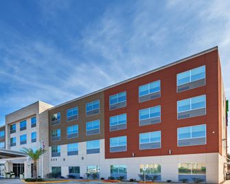 Holiday Inn Express & Suites Brenham South By IHG - Brenham - Gebäude