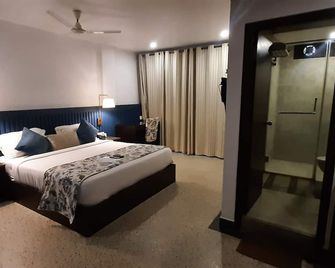 Hotel Tsg Grand - Port Blair - Bedroom