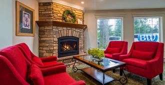 Best Western Country Lane Inn - Juneau - Living room