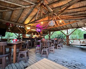 Hotel Parador Del Gitano - Puerto Triunfo - Restaurante